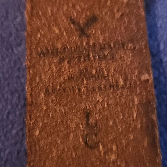 American Eagle Hawaiian Hibiscus Buckle and Belt - Picture 4 of 5